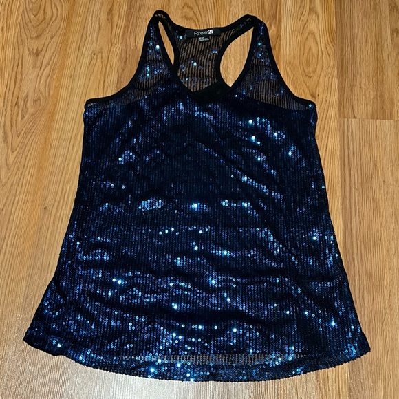 FOREVER 21 Woman’s sleeveless Racerback Blue sequins tan top - Picture 1 of 6